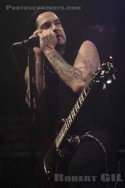 PRONG - 2008-01-10 - PARIS - La Locomotive - 